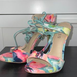Guess heels size 7